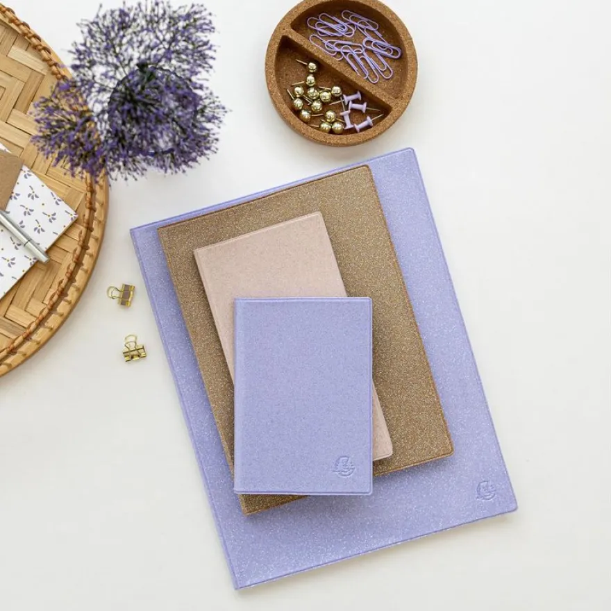 Agenda de bureau Eden - 1 semaine sur 2 pages - 21 x 27 cm - disponible dans différentes couleurs - Exacompta