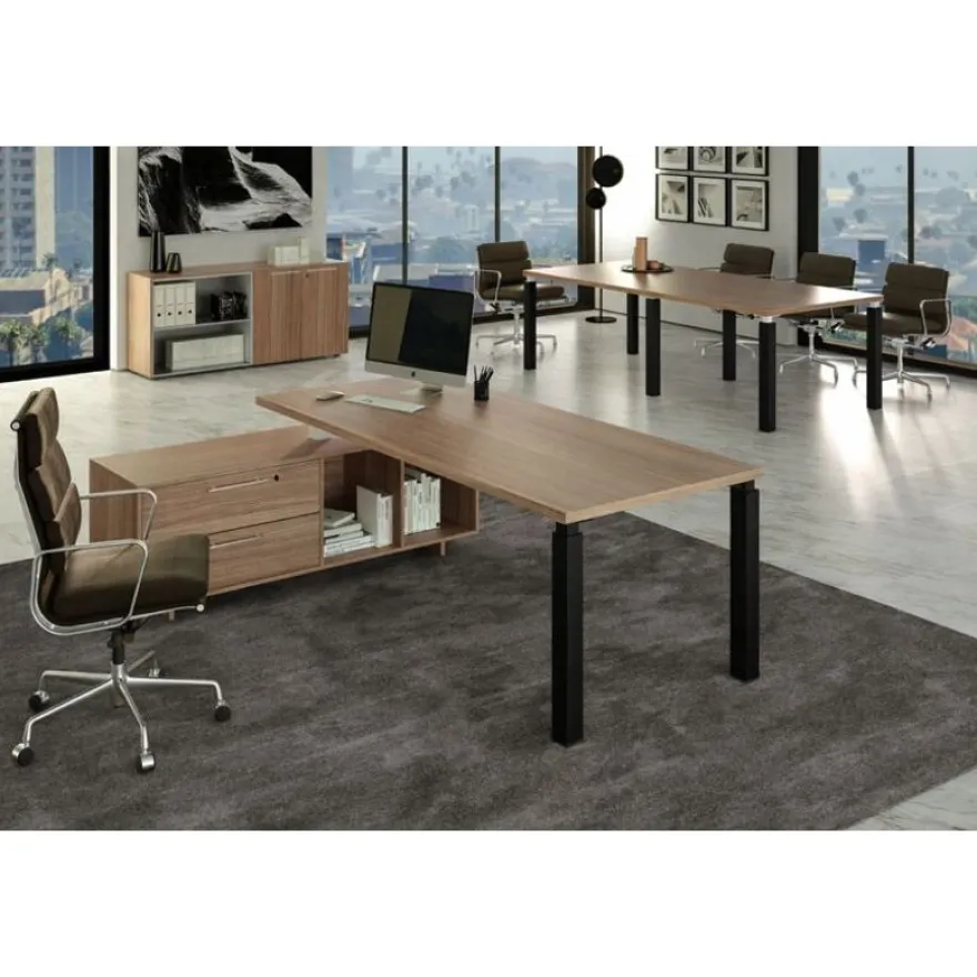 Bureau Manager FLORA - avec console retour réversible - L225 x P170 cm - pieds en métal noir - plateau imitation merisier arabis