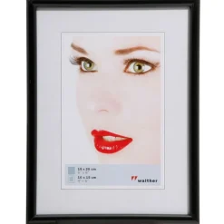 Cadre photo plastique WALTHER "Galeria" pour photo 9 x 13 cm coloris noir