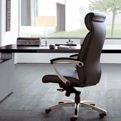 Fauteuil de bureau WILLIAM - accoudoirs articulés - appui-tête intégré - cuir noir