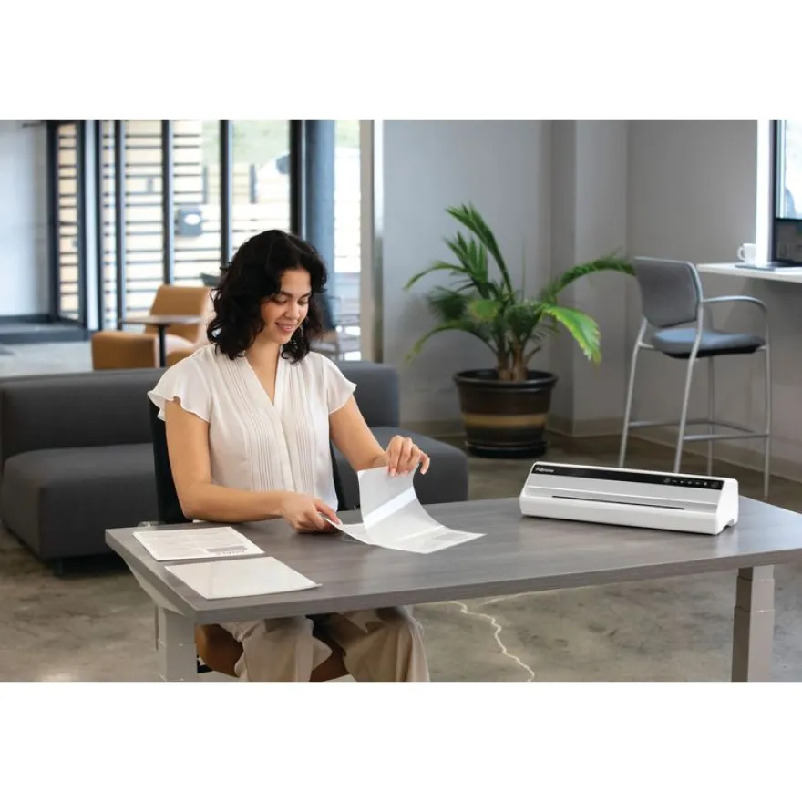 Fellowes - 10 feuilles de nettoyage pour plastifieuse A4