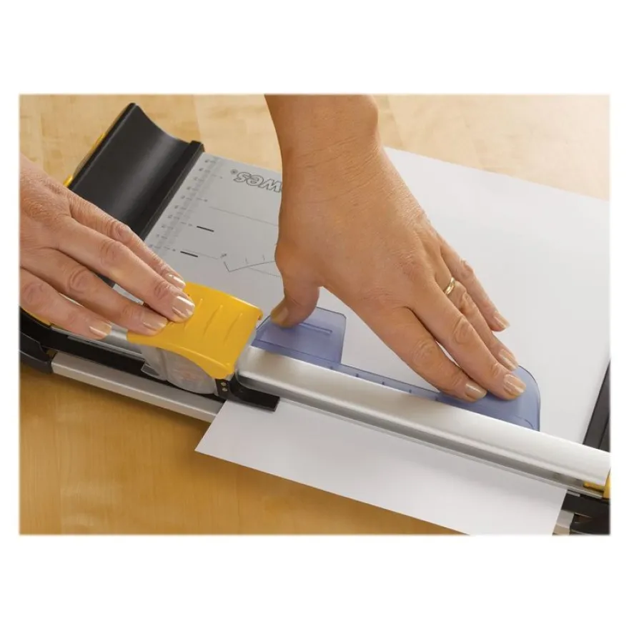 Fellowes ELECTRON - Rogneuse / coupeuse A3 - coupe 18 feuilles