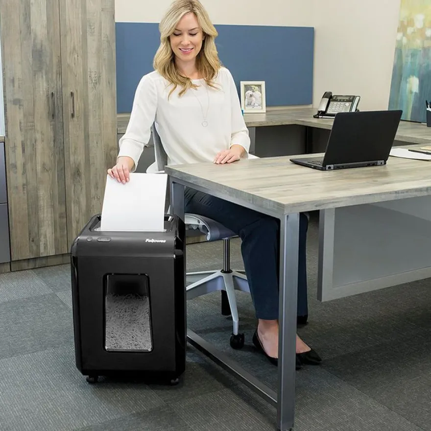 Fellowes Powershred 92Cs - destructeur de documents coupe croisée - 18 feuilles - Corbeille 25 litres