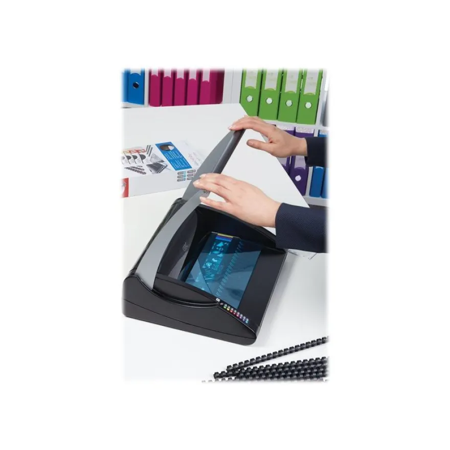 GBC CombBind C200 - machine à relier / relieuse perforeuse manuelle - perfore 20 feuilles - relie 330f