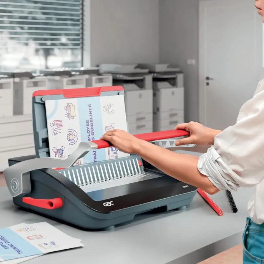 GBC CombBind CB25 - machine à relier / relieuse perforeuse manuelle - perfore 25 feuilles - relie 390f