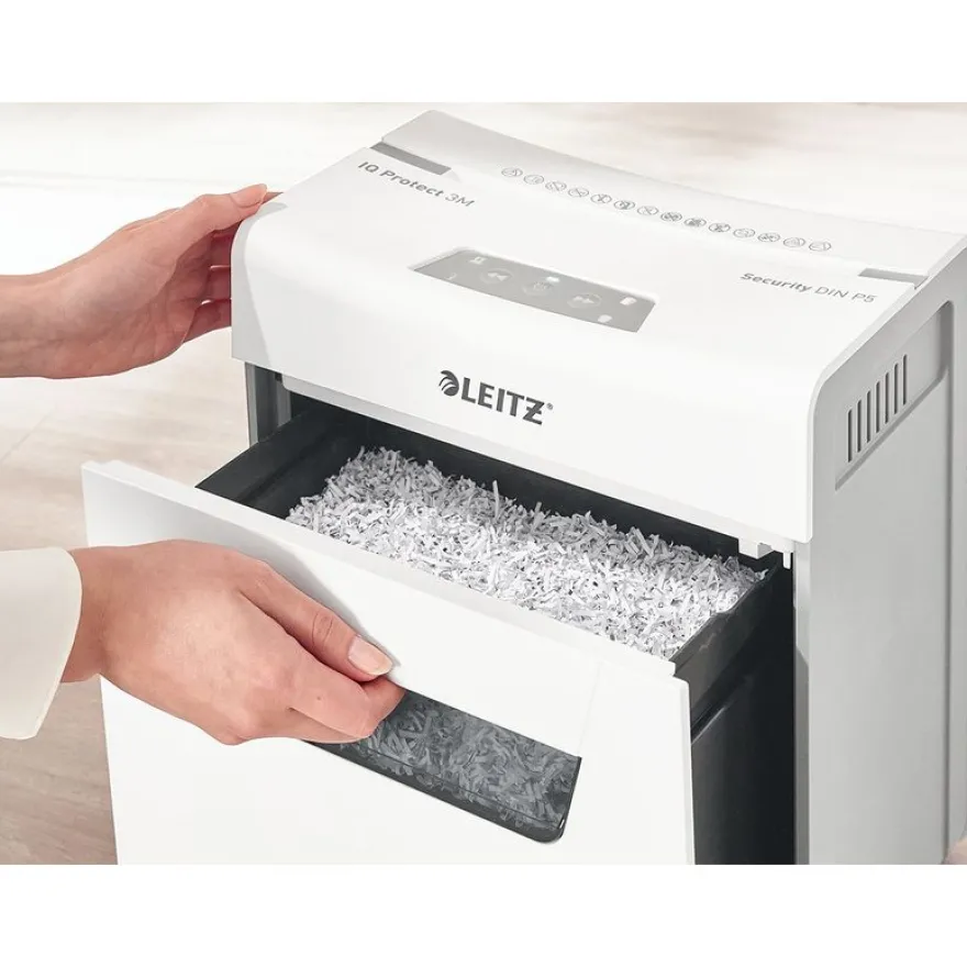 Leitz IQ Protect 6X - destructeur de documents coupe croisée - 6 feuilles - Corbeille 10 litres
