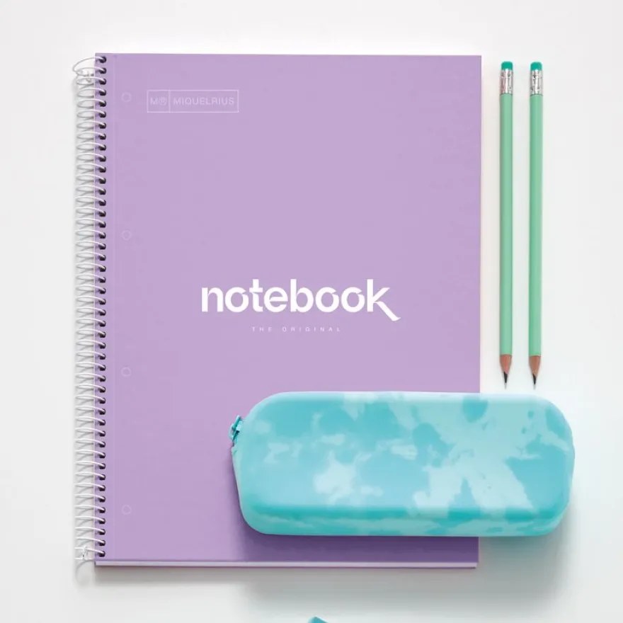 Notebook Emotions, Couverture rigide, A4, quadrillage 5x5 mm, 80 feuilles de 1 couleur, Miquelrius, Lavande.