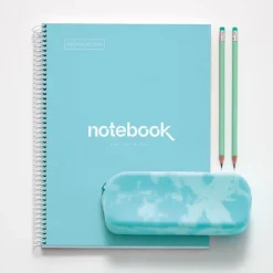 Notebook Emotions, Couverture rigide, A4, lignes horizontales 7 mm, 120 feuilles de 5 couleurs, Miquelrius, Bleu Ciel.