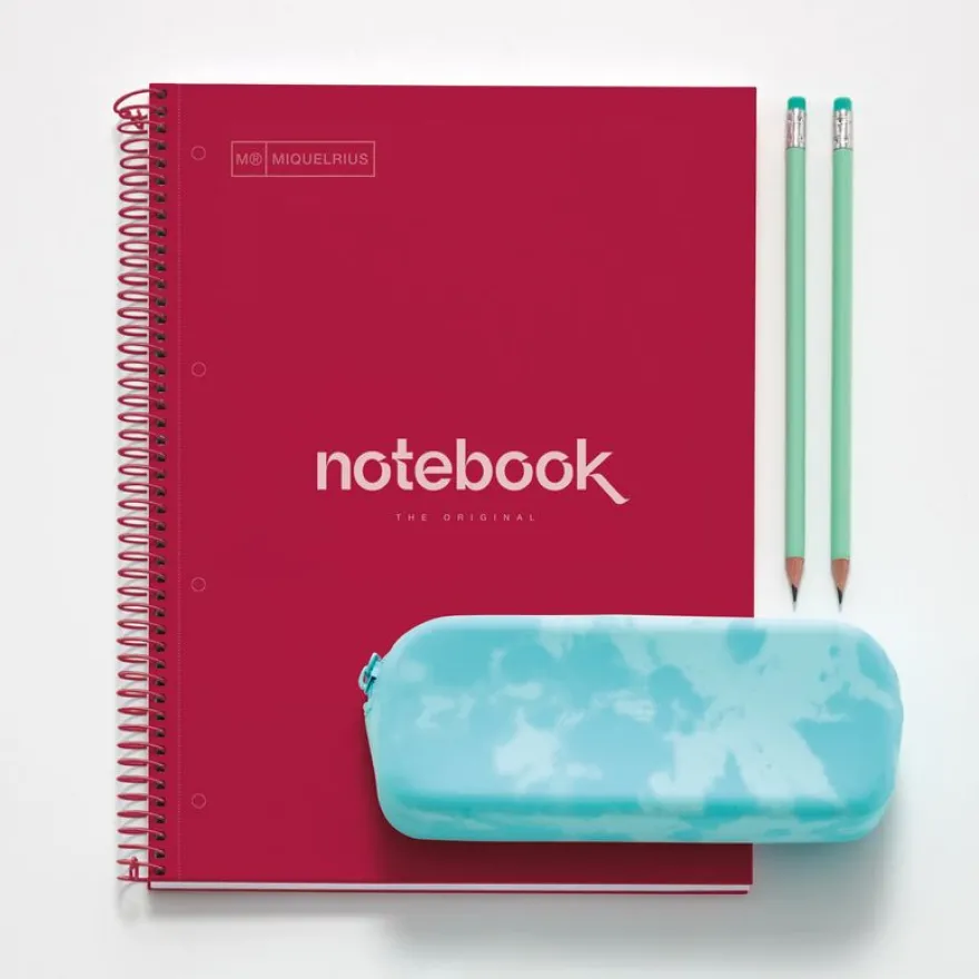 Notebook Emotions, Couverture rigide, A4, lignes horizontales 7 mm, 120 feuilles de 5 couleurs, Miquelrius, Rouge.