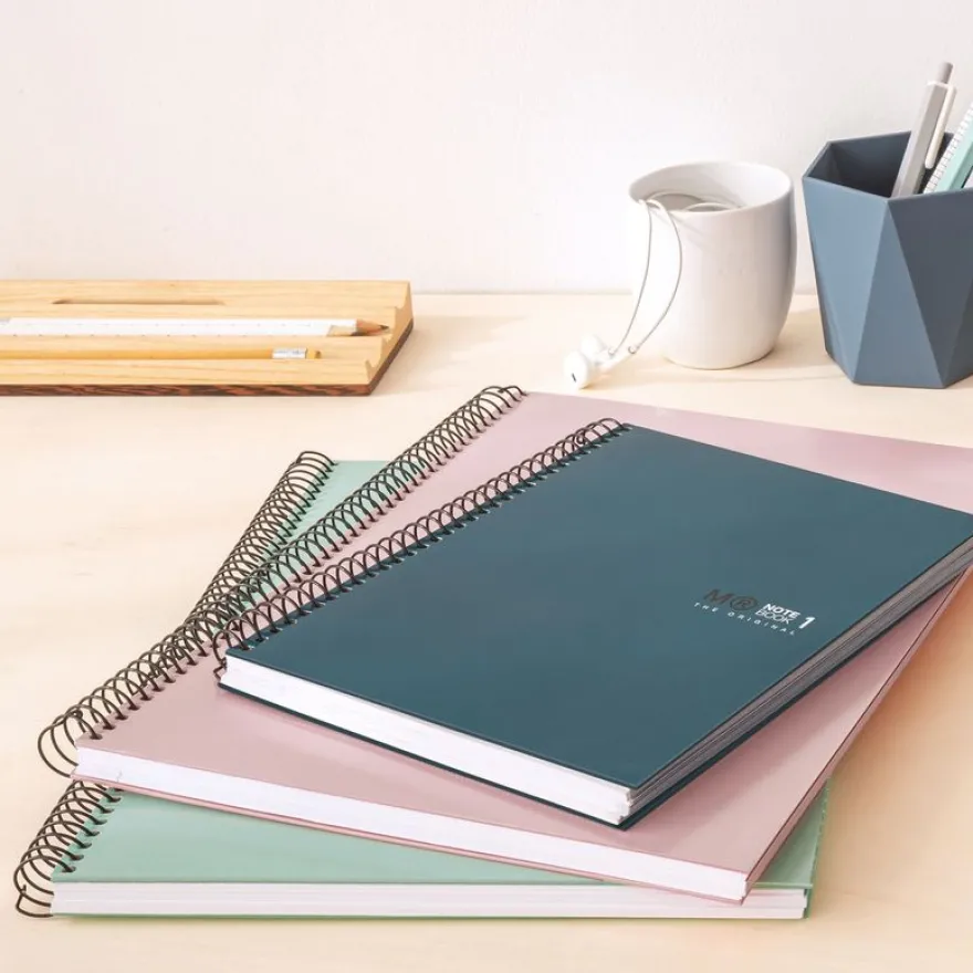 Notebook The Original, Couverture rigide, A4, lignes horizontales, 80 feuilles de 1 couleur, Miquelrius, Aqua.