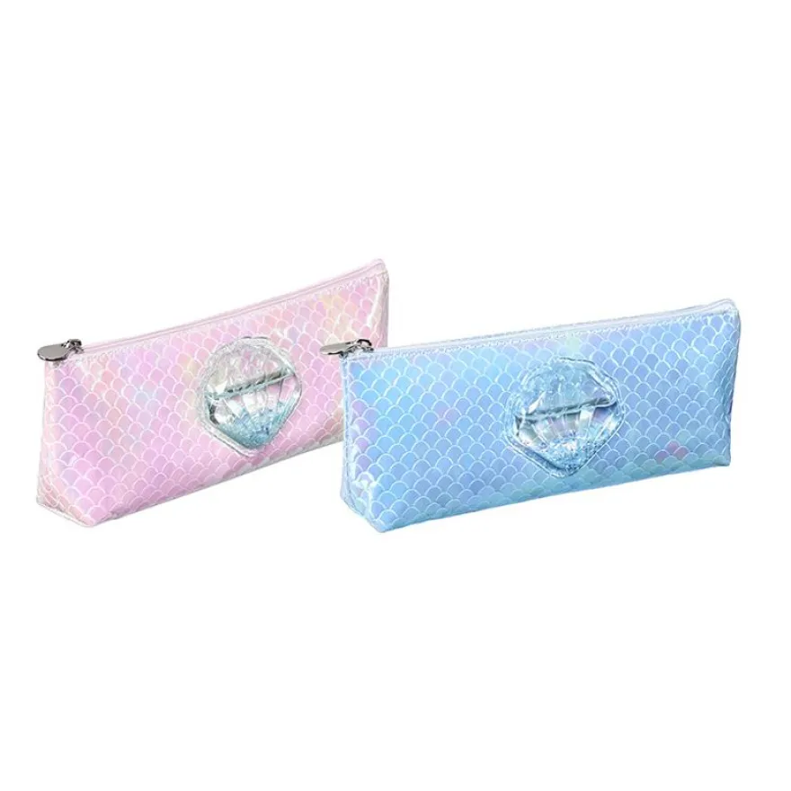 Trousse triangulaire Shell - 1 compartiment - 2 modèles disponibles - Viquel